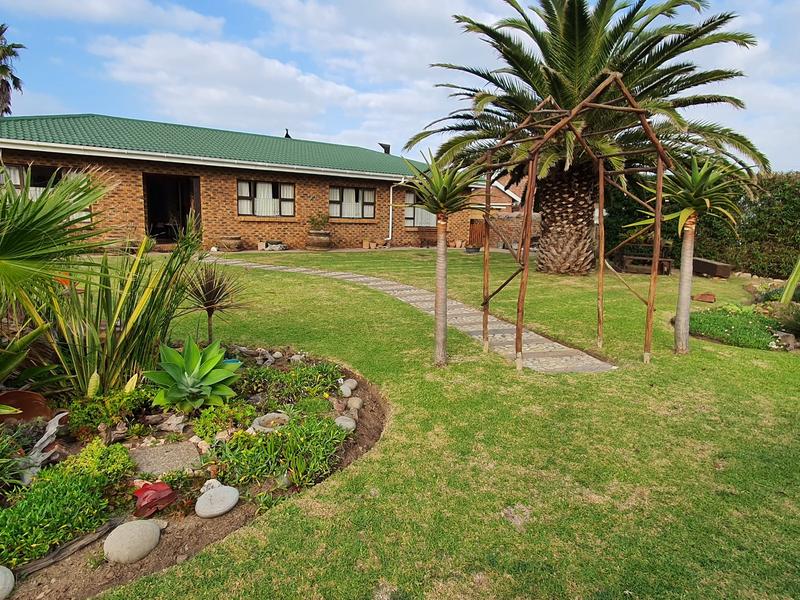 3 Bedroom Property for Sale in Gouritsmond Western Cape